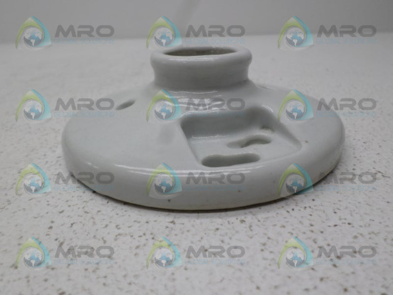 BUILDERS CHOICE XH507B PORCELAIN LAMPHOLDER NSNP