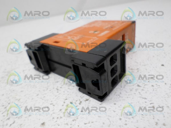 SYRELEC BDRU110A TIMER RELAY UNMP