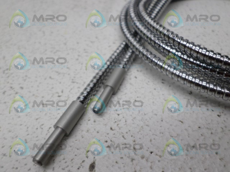 BAUMER FSF100A2001 FIBER OPTIC SENSOR NSNP
