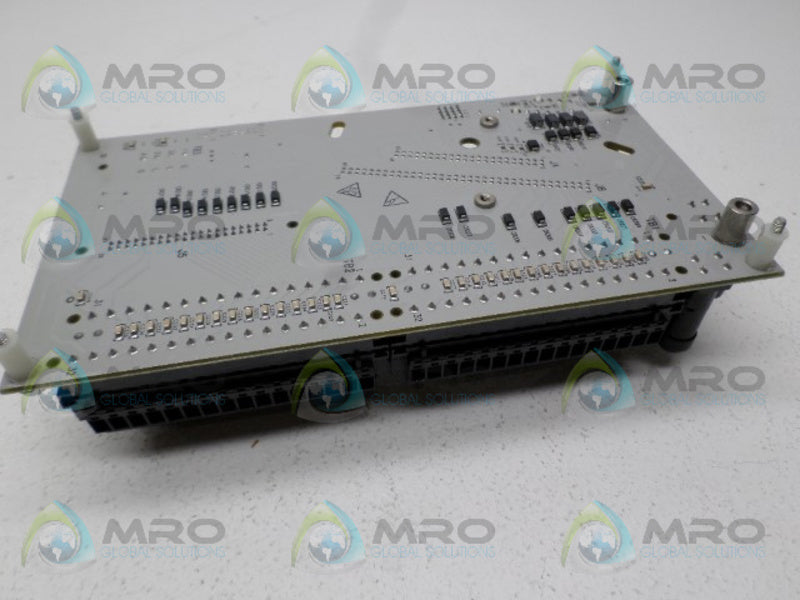 HONEYWELL CC-TD0B01 DIGITAL OUTPUT MODULE UNMP