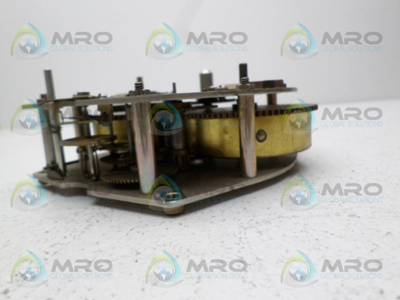 TAYLOR INSTRUMENT 83S99-1 MECHANICAL CLOCK NSNP