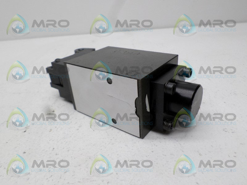 MOOG XEB15116-001-21-A WRA42P06C21PA0/P15 SOLENOID VALVE NSNP
