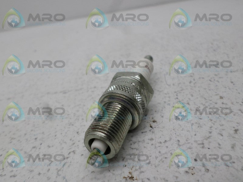 CHAMPION 322 RN11YC4 SPARK PLUG  NSMP
