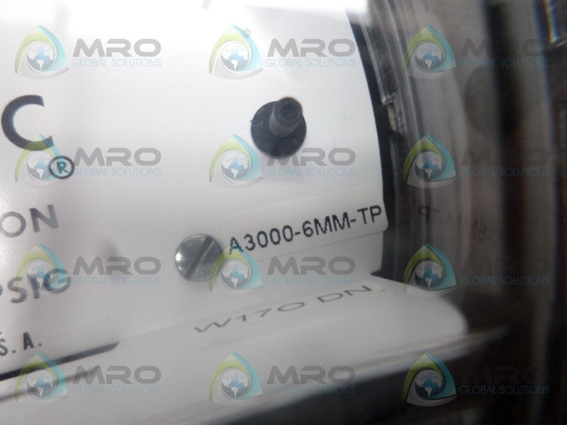 DWYER A3000-6MM-TP PRESSURE GAUGE 0-6MM WC NSNP