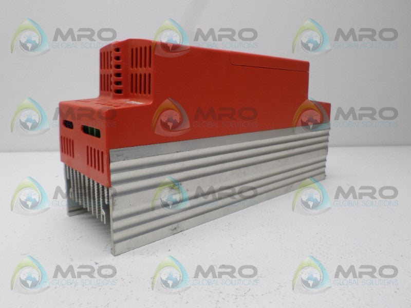 SEW EURODRIVE MC07A040-5A3-4-00 DRIVE INVERTER UNMP