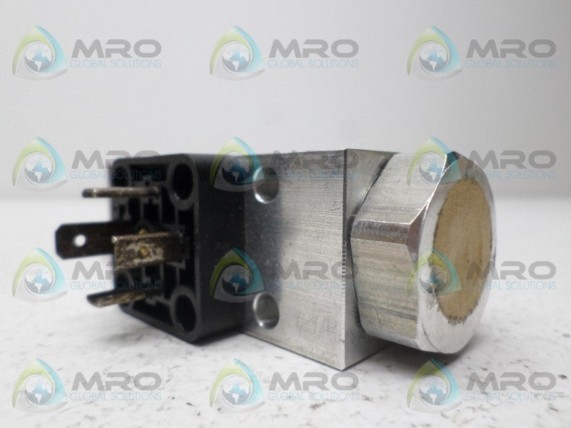 REXROTH 0821100017 PRESSURE SWITCH NSNP