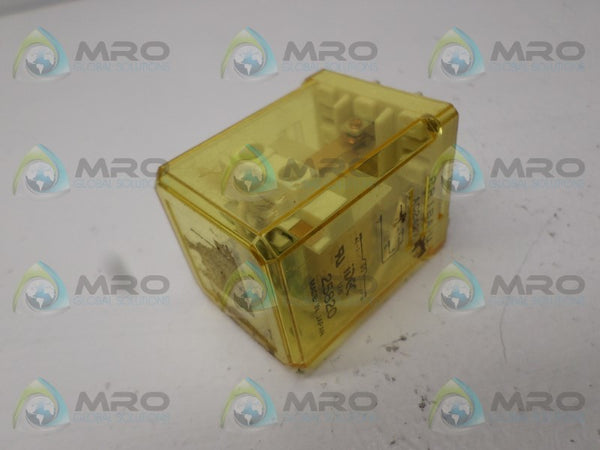 IDEC RRIBA-U RELAY 240VAC UNMP