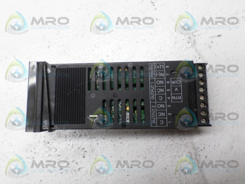 OMEGA CNi3222-C24 7081098 TEMPERATURE CONTROLLER UNMP