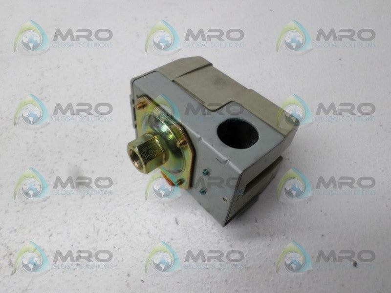 FURNAS 69WECB PRESSURE SWITCH UNMP