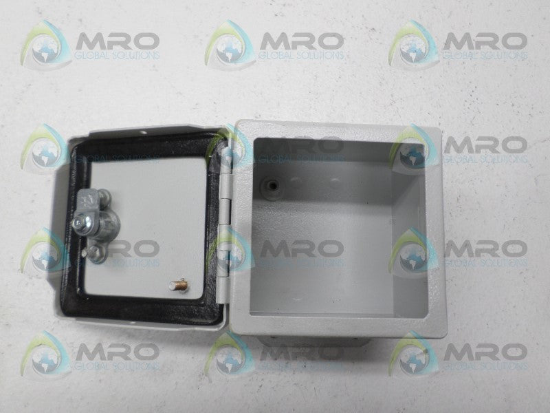 HOFFMAN A404CHFL CONTROL PANEL ENCLOSURE UNMP