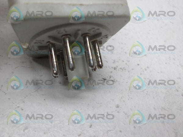 ALLEN BRADLEY 700-HA32Z24-4 SER. A RELAY 24VDC UNMP
