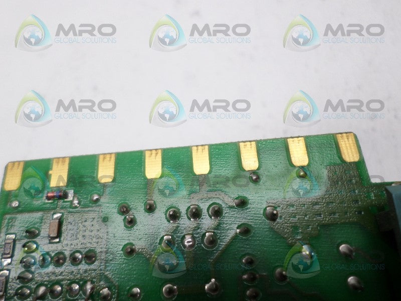 HONEYWELL DC2005-1-0000-0000-00-0111 TEMPERATURE CONTROLLER (AS PICTURED) UNMP