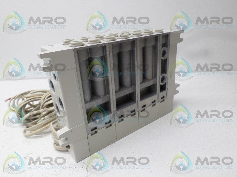 SMC VV5Q41-07C10LD2-W MANIFOLD PLUG-IN NSNP