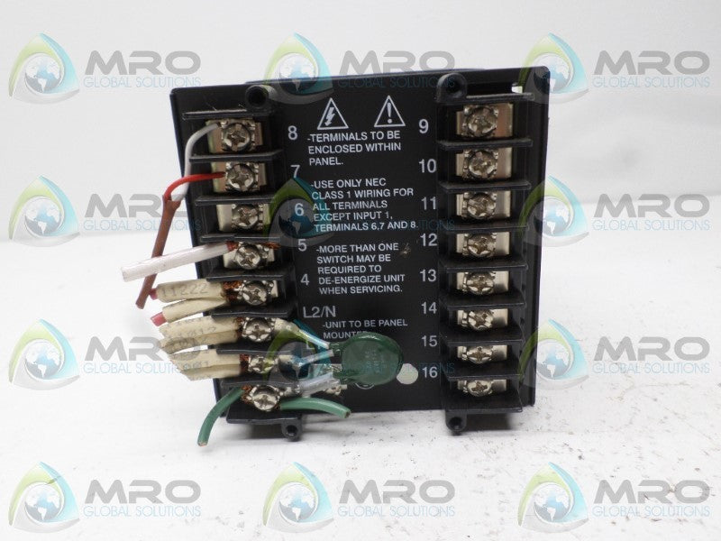 HONEYWELL DC230L-E0-00-20-0A00000-00-0 TEMPERATURE CONTROLLER UNMP