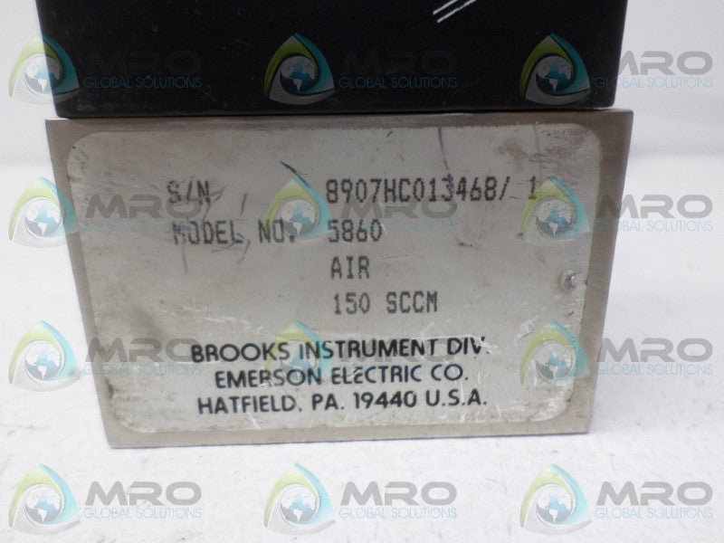 BROOKS 5860 MASS FLOW METER 150 SCCM UNMP