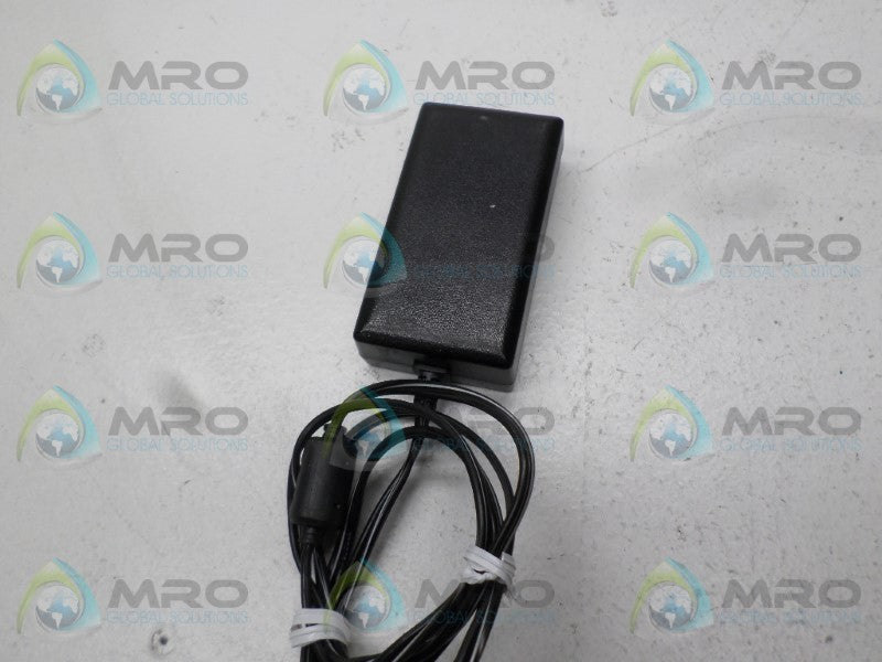 ARITECH AD-40A AC APAPTER NSNP
