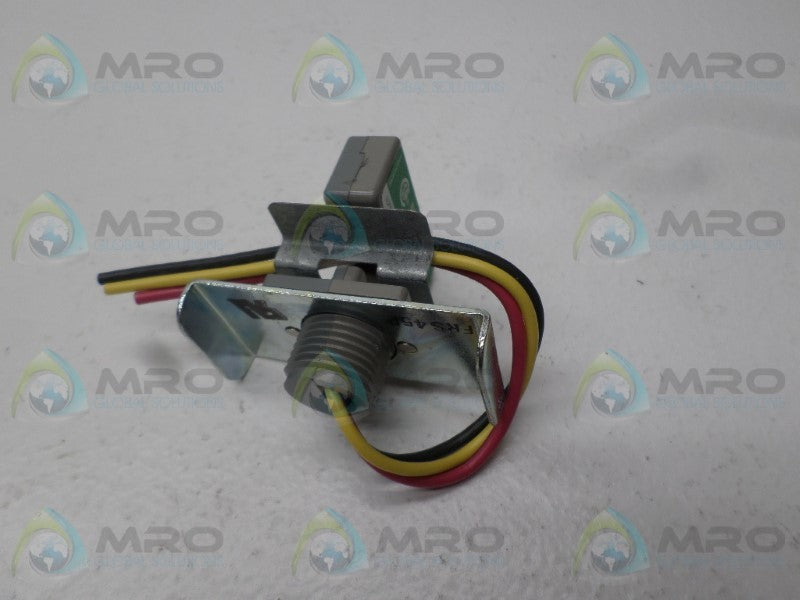FEEDRAIL FRS45P PLUG JACK (AS PICTURED)  NSNP