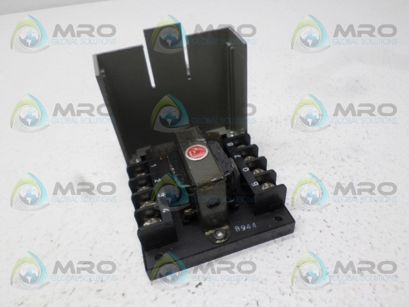 ECA PHOTOSWITCH 60-1600B CONTROL BASE  NSNP