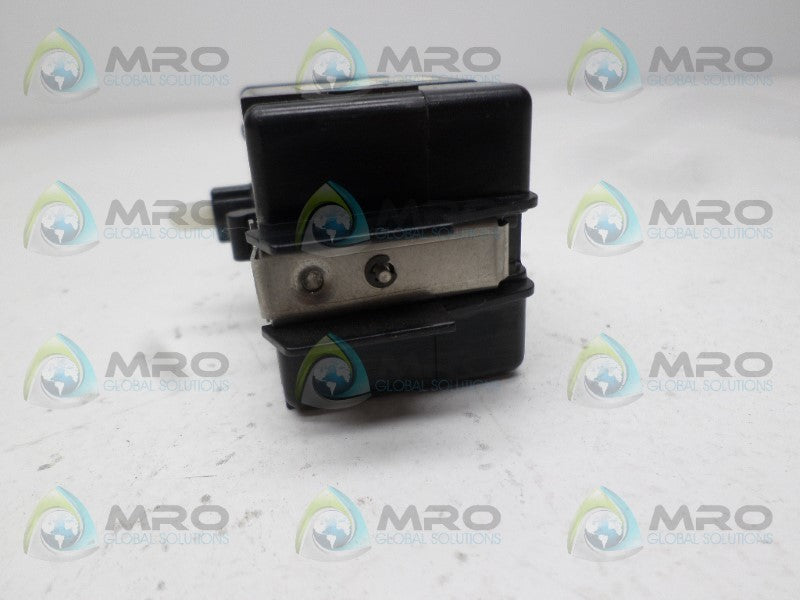 SQUARE D LC11021 SHUNT TRIP 120-240V  UNMP