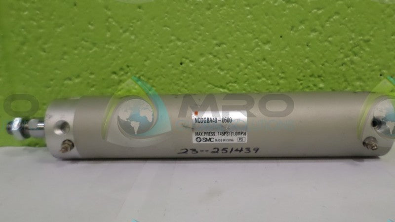 SMC NCDGBA40-0600 CYLINDER NSNP