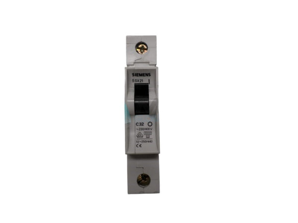 SIEMENS 5SX2132-7 CIRCUIT BREAKER 32A  UNMP