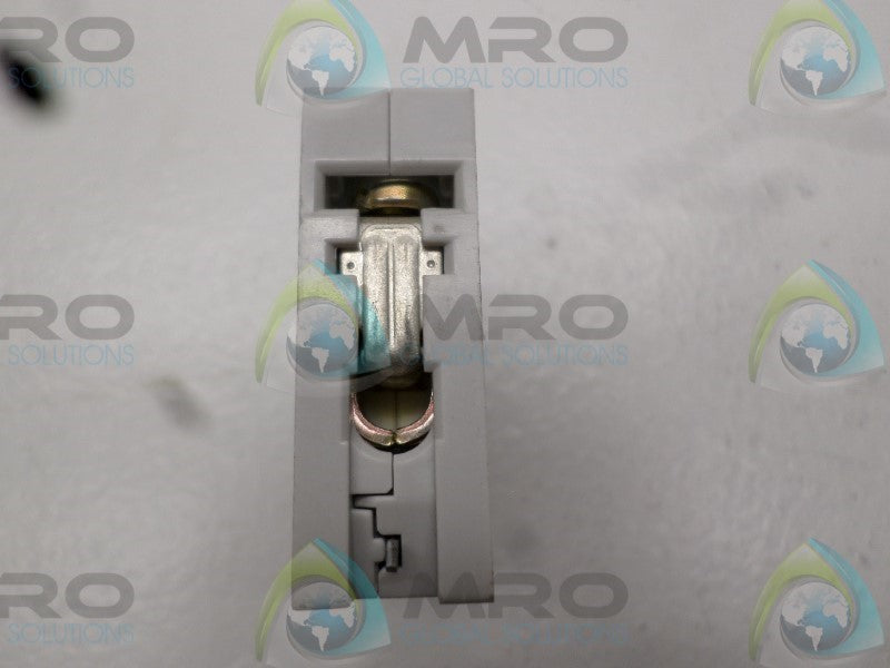 SIEMENS 5SX2132-7 CIRCUIT BREAKER 32A  UNMP