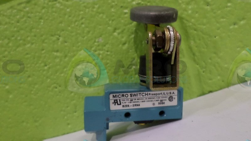 MICRO SWITCH BZE6-2RNF (MISSING BASE) NSNP