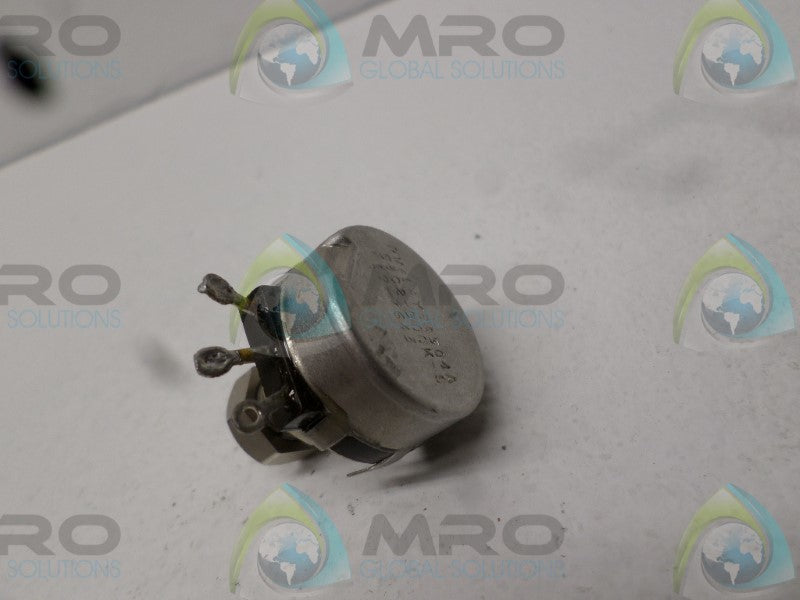 CLAROSTAT RV4LAYSA504A 53C2-500K-S POTENTIOMETER 500K OHMS  NSNP
