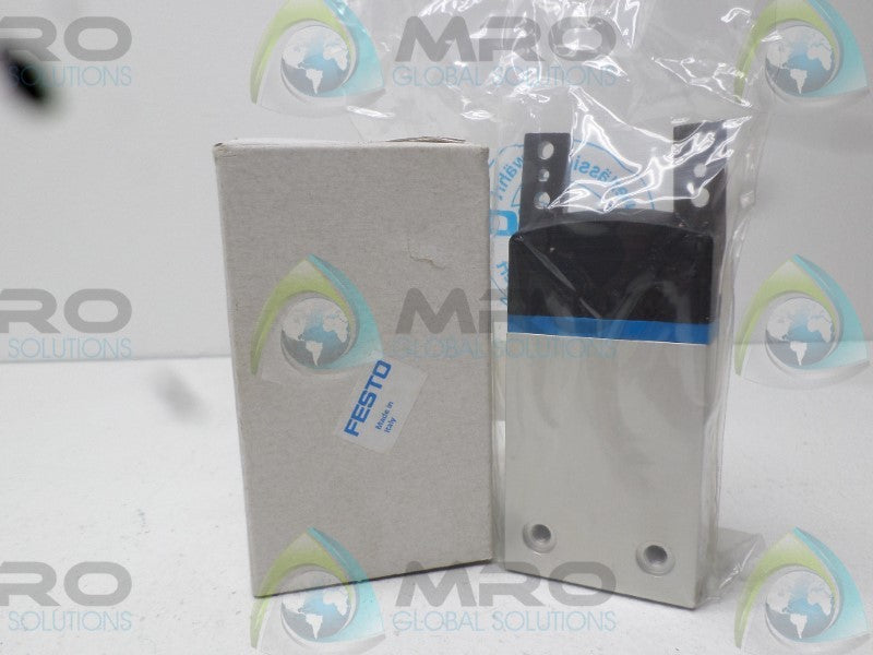 FESTO DHWS-32-A ANGLE GRIPPER  NSMP