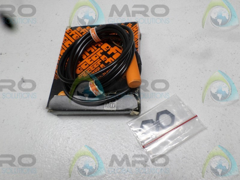 IFM EFECTOR 8035AL05FL3DAXX PROXIMITY SENSOR  NSMP