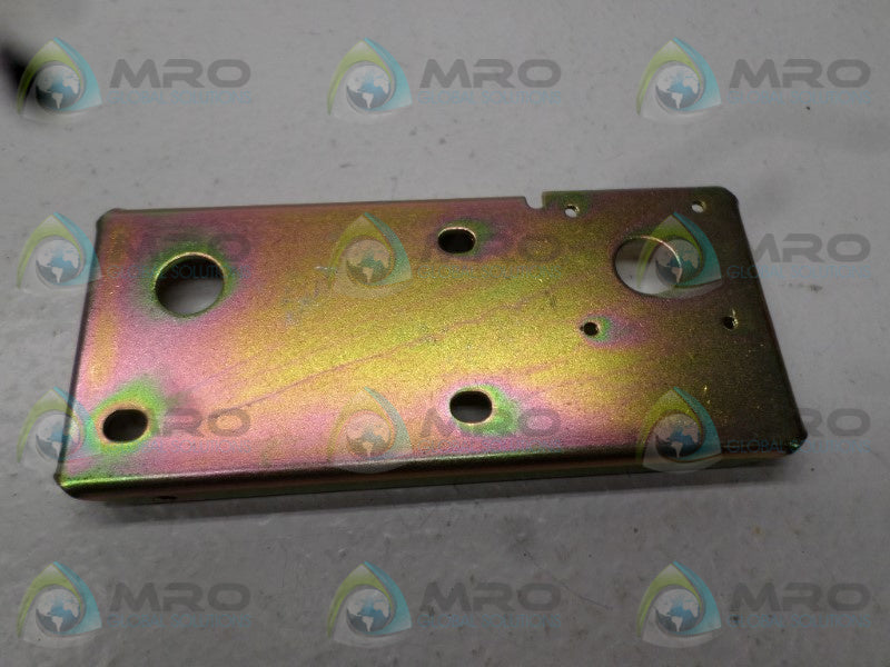 DATAMAX DPO11-3031-01 BRACKET BEARING MOUNT  NSNP