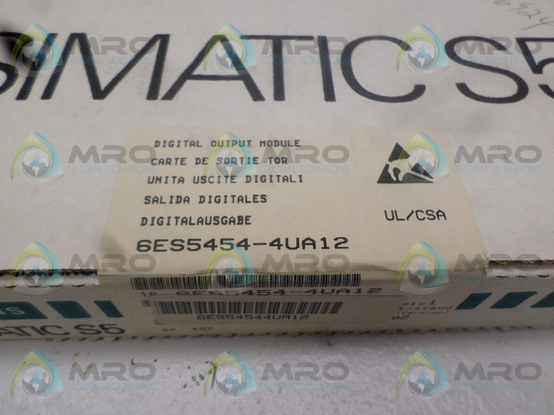 SIEMENS SIMATIC S5 6ES5454-4UA12 OUTPUT MODULE  NSFS