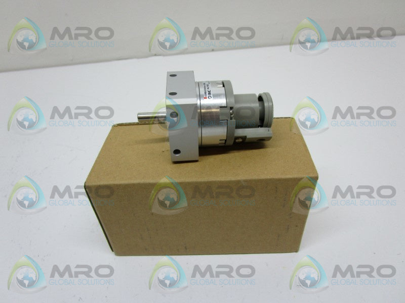 SMC CDRBU2W20-270S ROTARY ACTUATOR  NSMP
