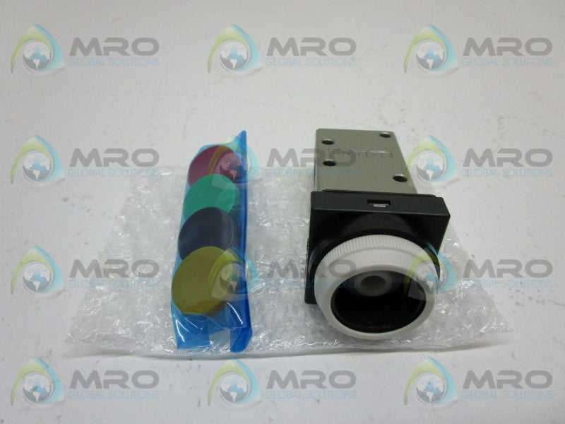 SMC VM430-01-33 CONTROL VALVE PUSHBUTTON  NSMP