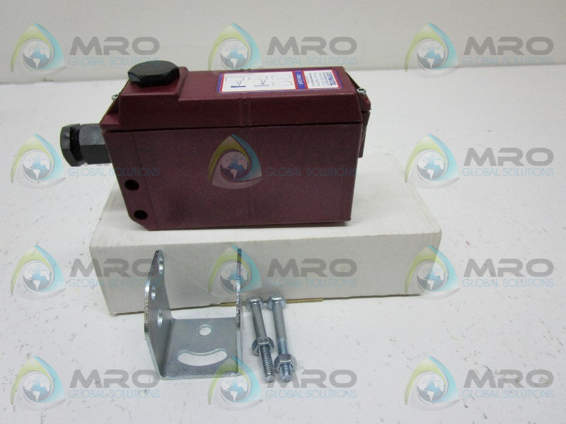 SYNATEL UL2AV UNILIGHT EMITTER  NSMP