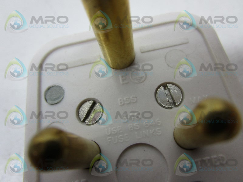 MK BSS546 FUSE PLUG  NSNP