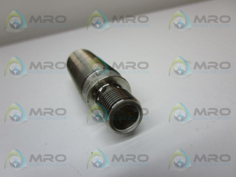 IFM EFECTOR OGP300 PROXIMITY SENSOR  NSNP