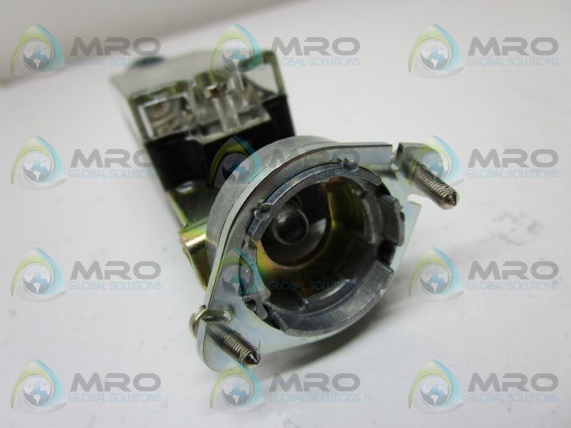 ELAN SEG1103 LIMIT SWITCH  NSNP