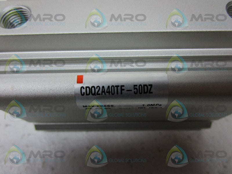 SMC CDQ2A40TF-50DZ PNEUMATIC CYLINDER  NSNP
