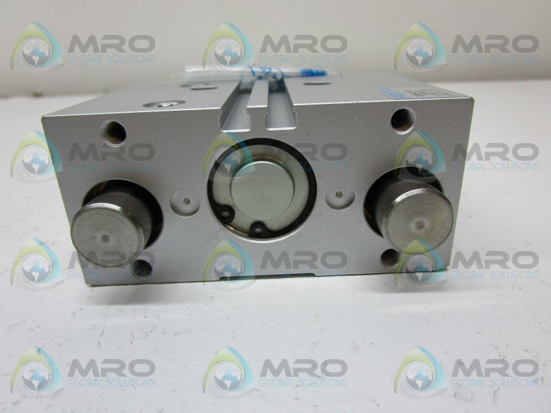 FESTO DFM-25-20-P-A-GF PNEUMATIC CYLINDER  NSNP