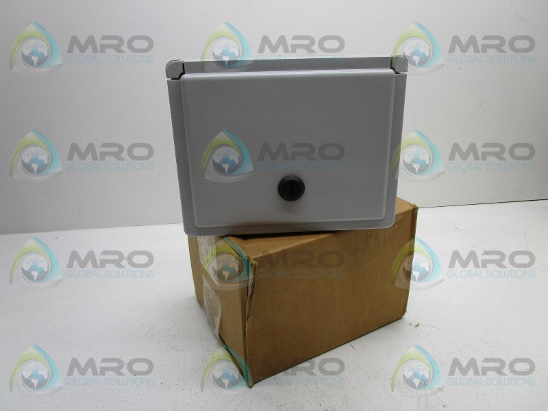 ROBROY CL907HL FIBERGLASS ENCLOSURE  NSMP