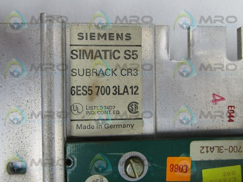 SIEMENS SIMATIC S5 6ES5700-3LA12 SUBRACK  UNMP