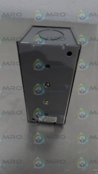 EASTERN MOTORS 73D5 3BUTTON PUSHBUTTON NSNP