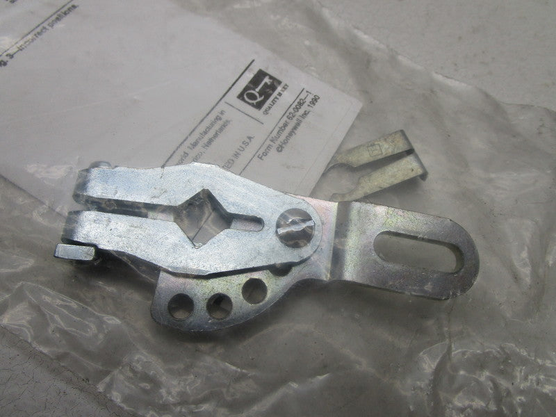 HONEYWELL 7617ADW CRANK ARM AND CLIP ASSEMBLY  NSMP