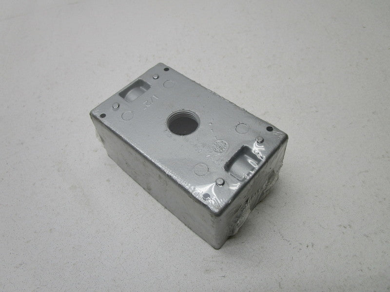 THOMAS & BETTS T11 SINGLE OUTLET BOX  NSMP
