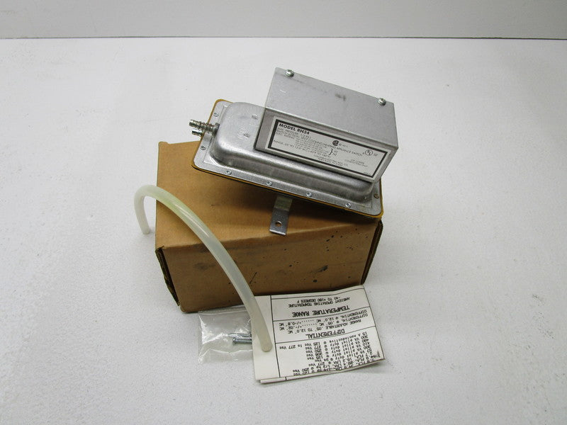 KMC CSE-1102 AIR SWITCH  NSMP