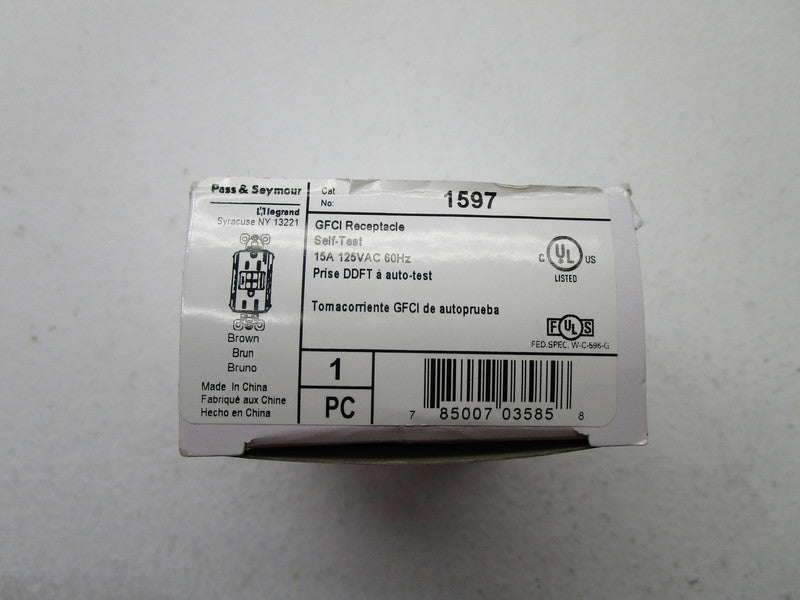 LEGRAND 1597 RECEPTACLE  NSMP