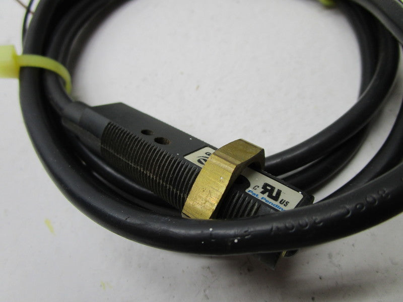 CUTLER HAMMER 13150AL14 DIFFUSE SENSOR  UNMP