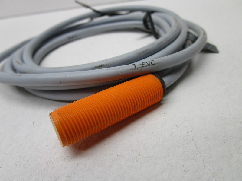 IFM EFECTOR IF5718 PROXIMITY SENSOR  UNMP