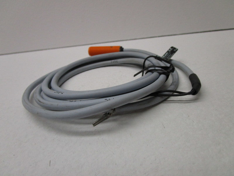 IFM EFECTOR IF5718 PROXIMITY SENSOR  UNMP